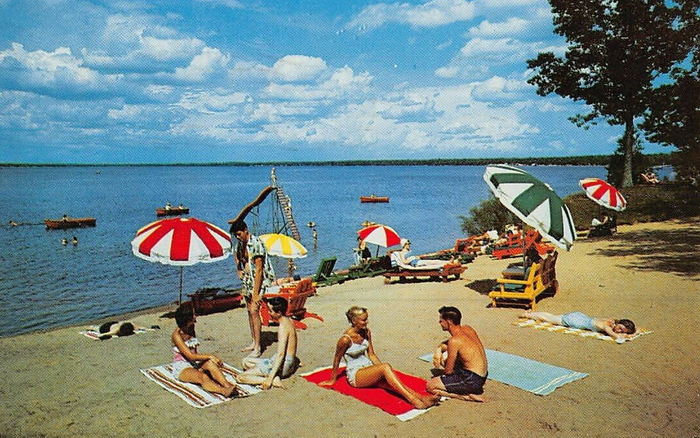 Johnsons Rustic Dance Palace (Johnsons Rustic Resort, Krauses Hotel) - Postcard Photo